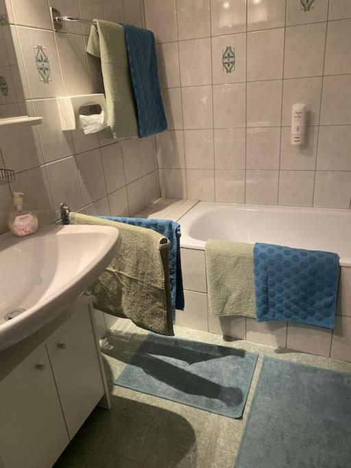 Schoene Ferienwohnung Mit Wolfgangseeblick Strobl Esterno foto