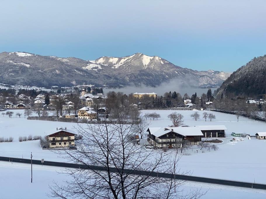 Schoene Ferienwohnung Mit Wolfgangseeblick Strobl Esterno foto
